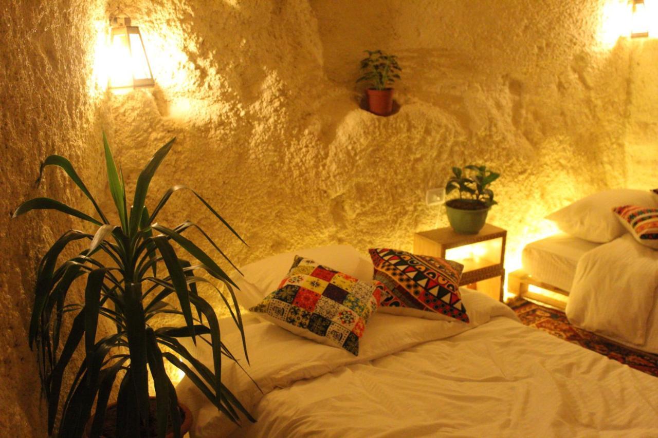 7 Caves Guest house