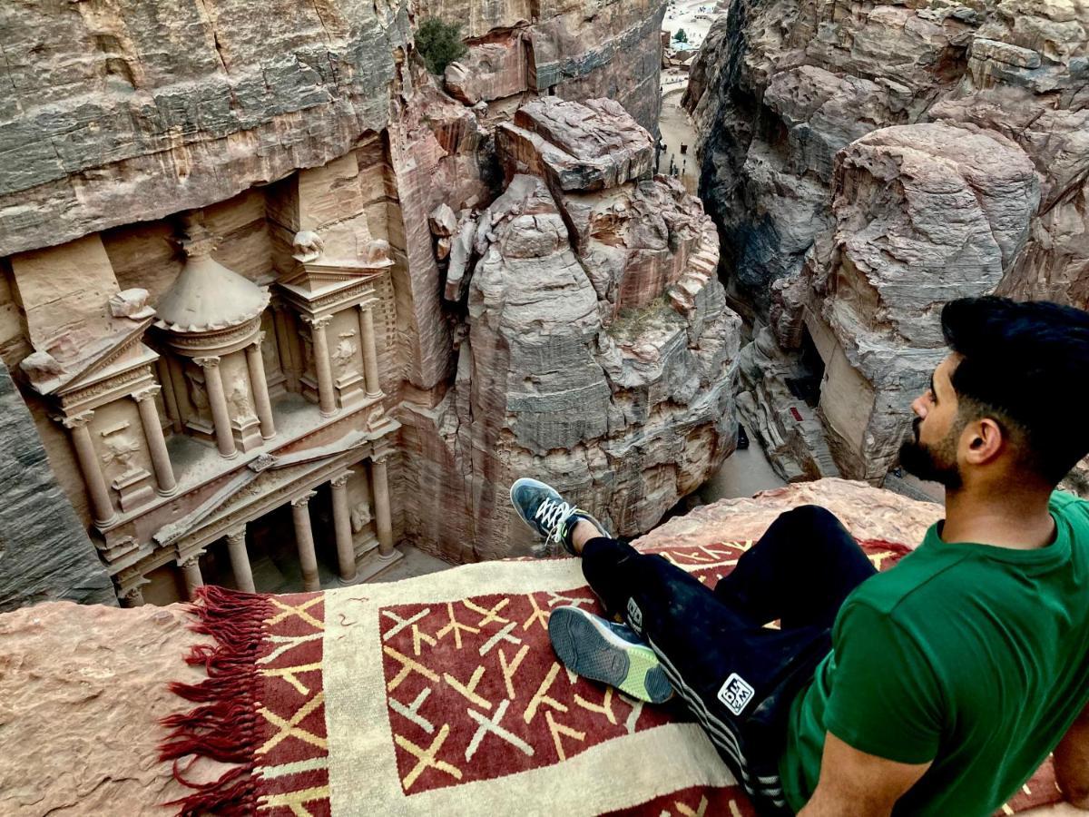 7 Caves Al Jayah